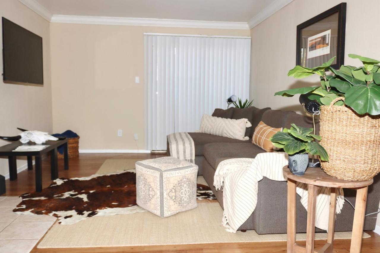 Chic Boho Cottage -Self Check In, Fully Furnished, & Free Parking Houston Exteriér fotografie